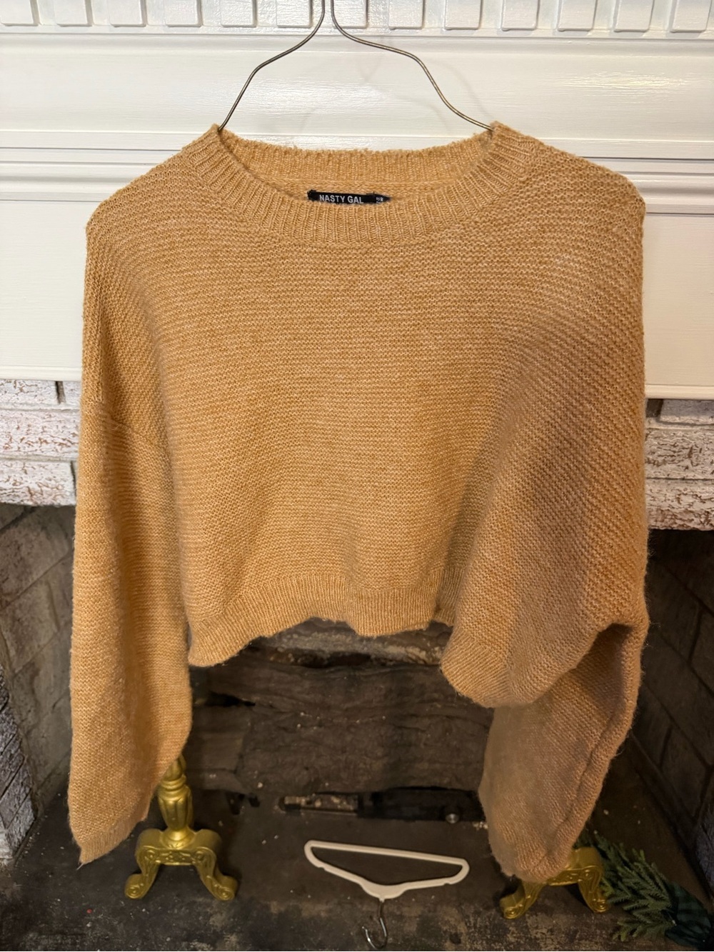 Nasty Gal Camel Cropped Knit Sweater Women's Long Sleeve Crewneck Pullover